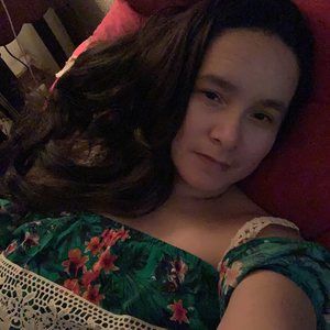 Meet your Posher, Elena monchita